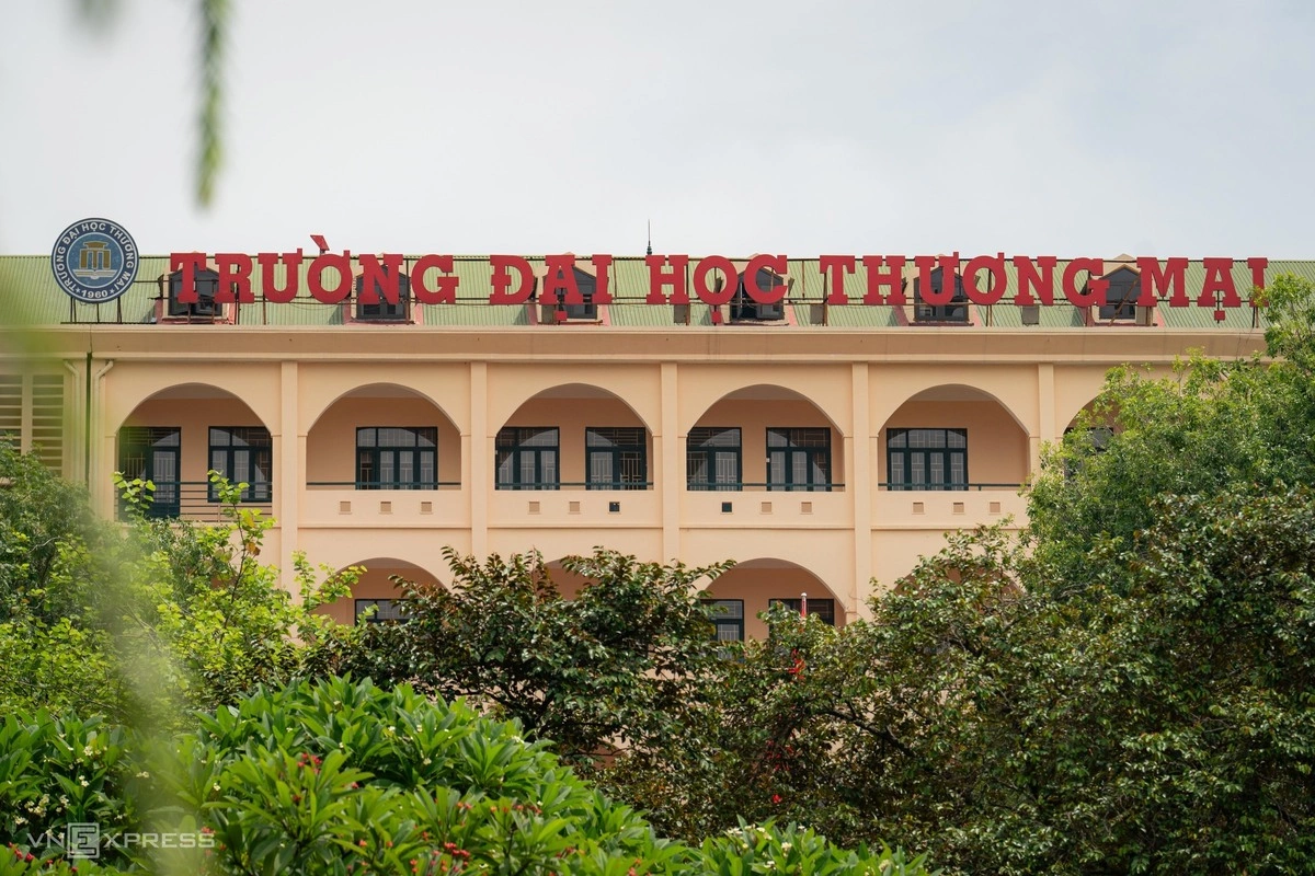 Ba lý do khiến Đại học Thương mại giảm 2-4 điểm chuẩn