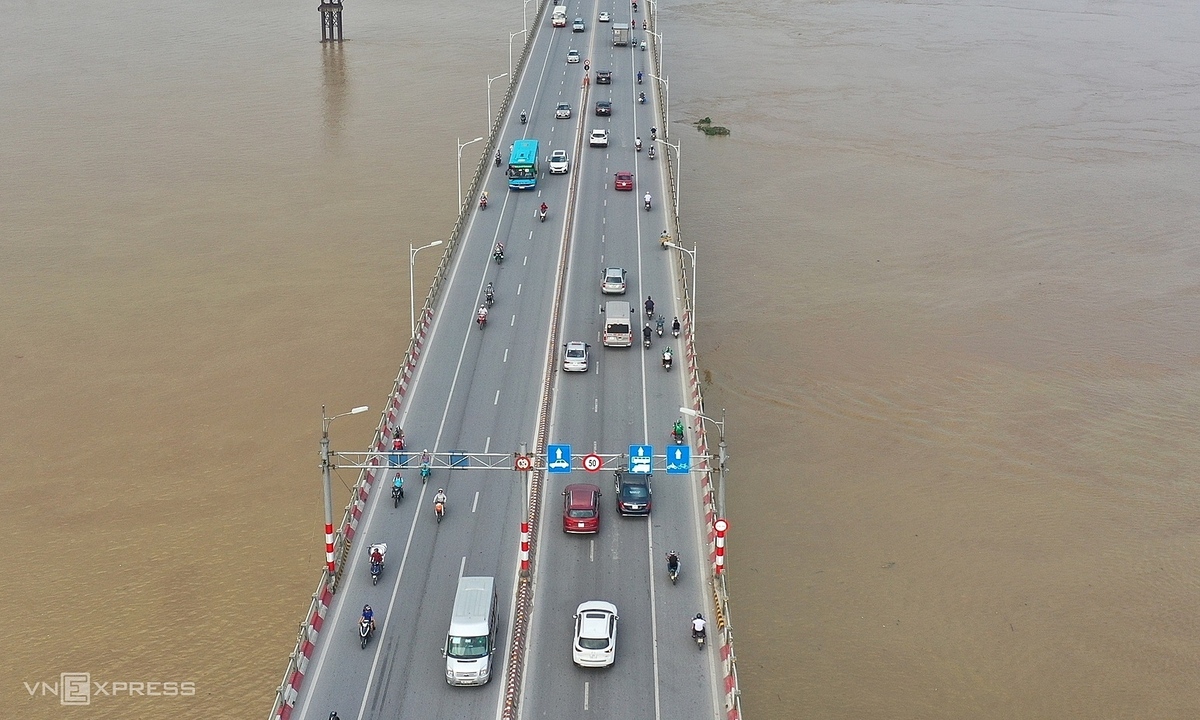 Chơi ma túy 4 ngày đêm, vứt bạn gái xuống sông vì tưởng đã chết
