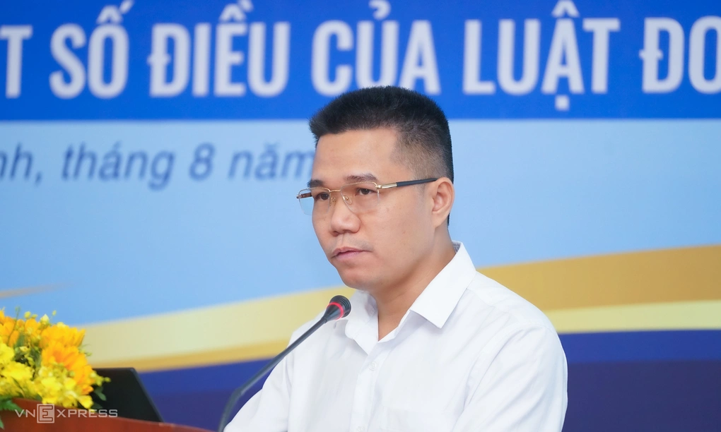 Ông Lê Văn Chung, đại diện Vụ Bưu chính - Bộ Khoa học và Công nghệ, phát biểu tại sự kiện. Ảnh: Bảo Lâm
