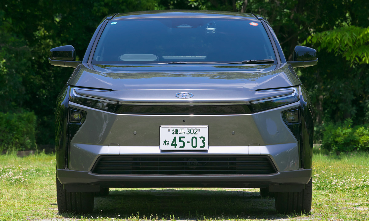 Tokyo mạnh tay hỗ trợ xe điện, Toyota hưởng lợi