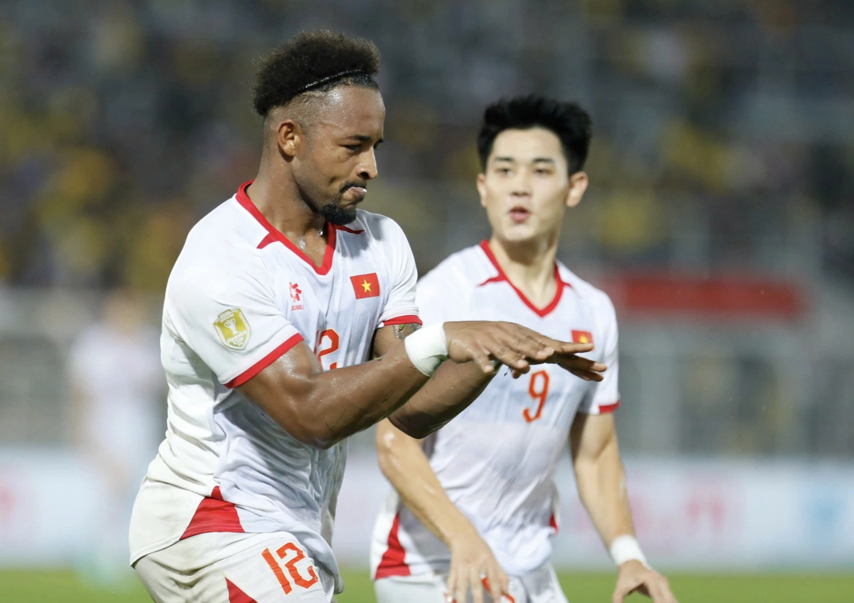 Điểm tin 6h: Việt Nam thắng chủ nhà Malaysia 2-0 | Xuân Son phá kỷ lục ghi bàn của Việt Nam ở vòng knock-out ASEAN Cup