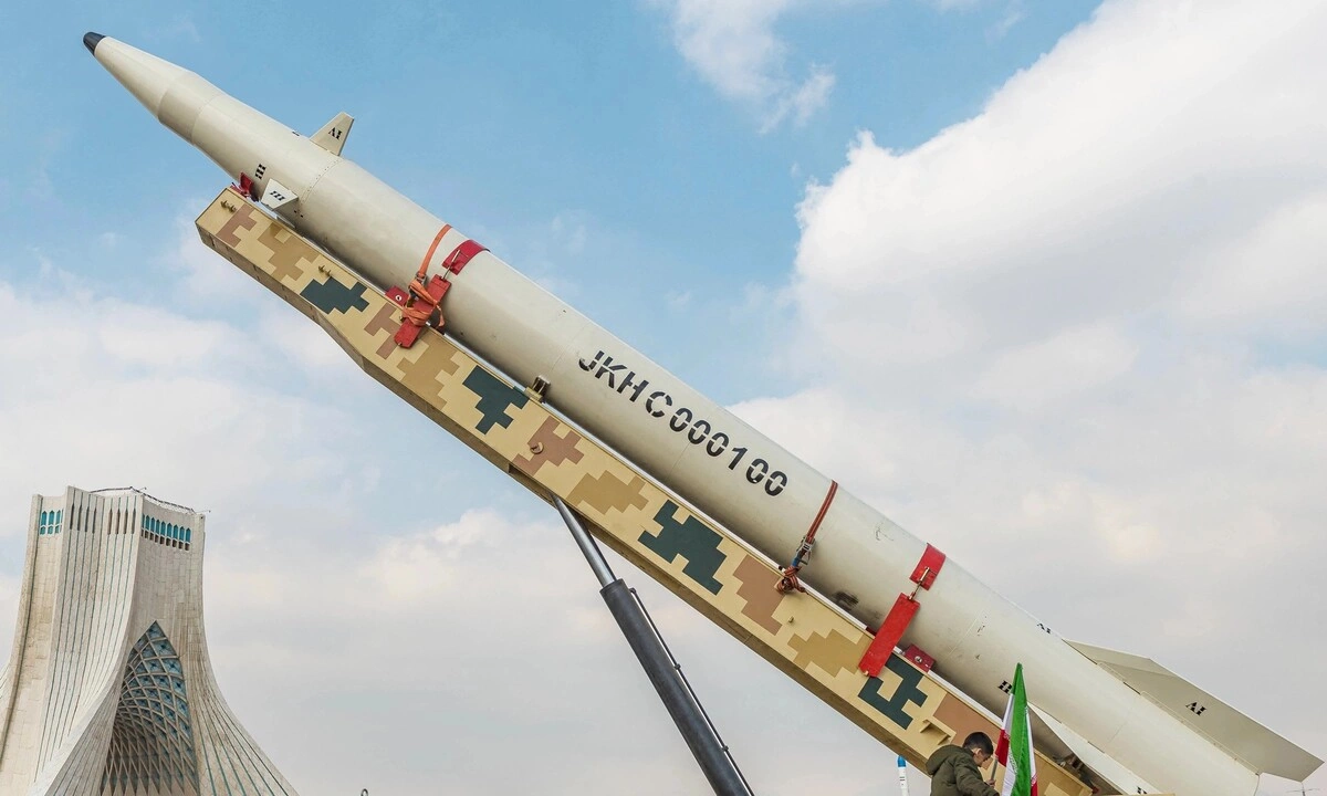 UAE dừng giao thương với Iran sau khi tố Tehran phóng tên lửa