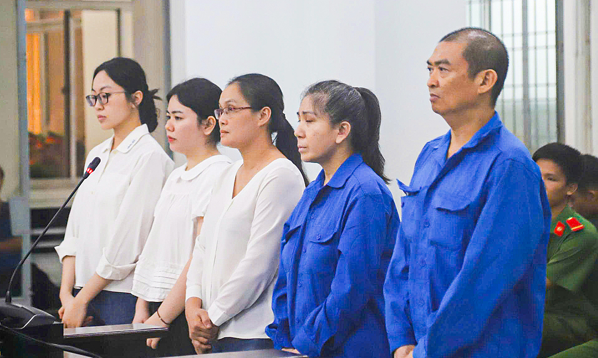 Ngân hàng bị nhiều cán bộ chiếm đoạt hơn 17 tỷ đồng
