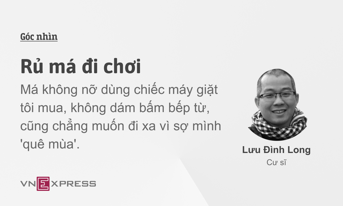 Rủ má đi chơi