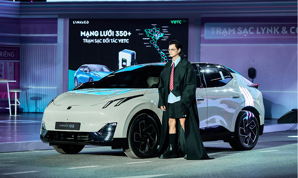 Hành trình ra đời mẫu xe thuần điện đầu tiên của Lynk & Co