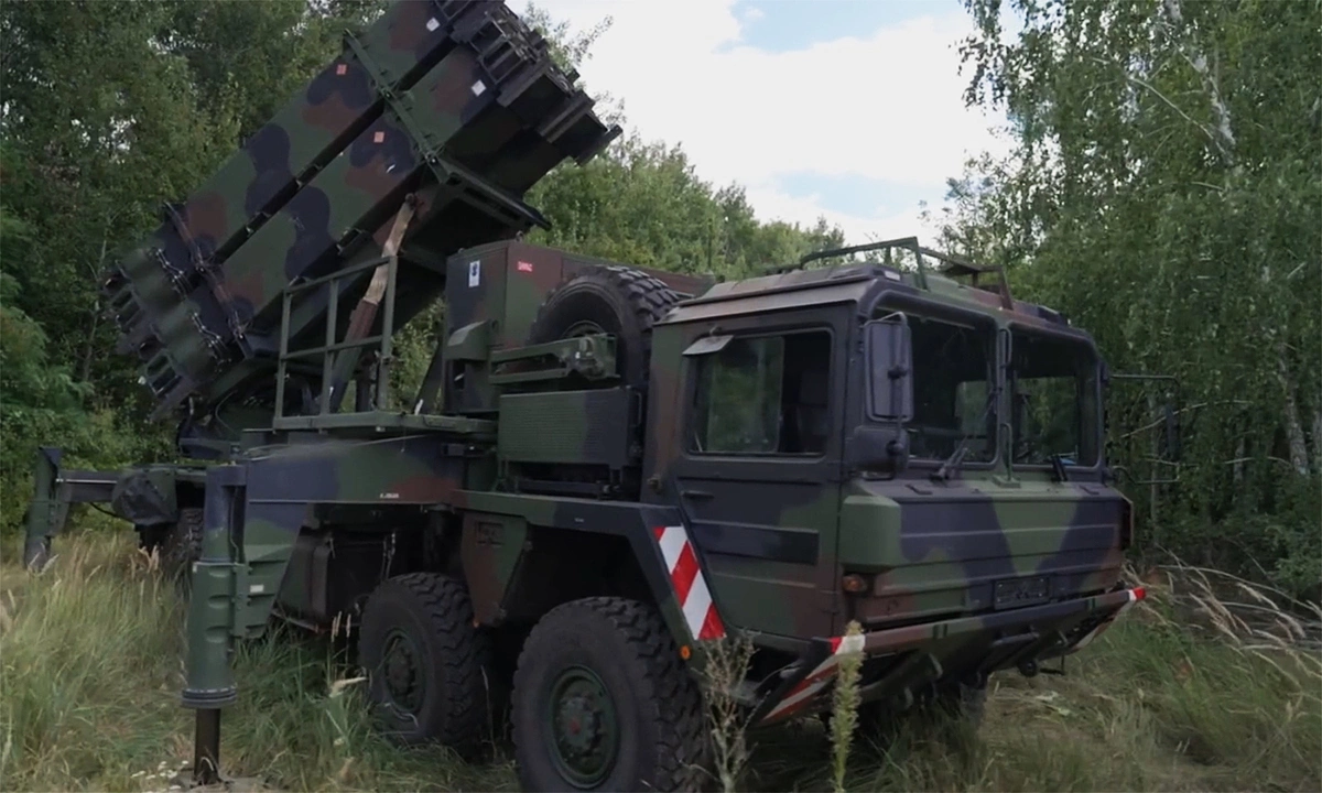 Ukraine 'phóng loạt tên lửa Patriot' để chặn đạn S-400 Nga