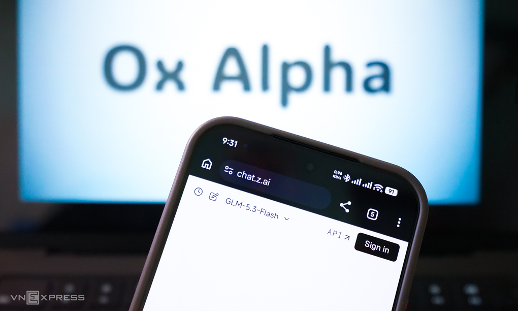 Giao diện website của Z.AI với mô hình GLM-5.3-Flash. Ảnh: Bảo Lâm