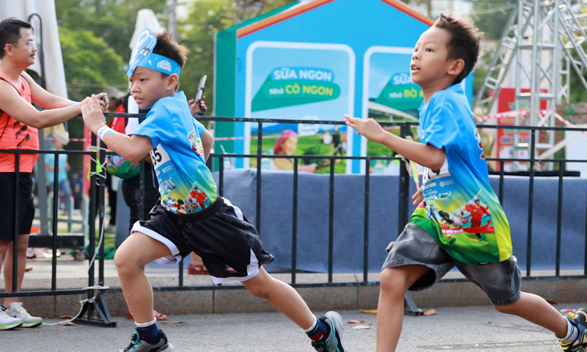 Runner nhí bứt tốc về đích tại Kun Marathon Vũng Tàu