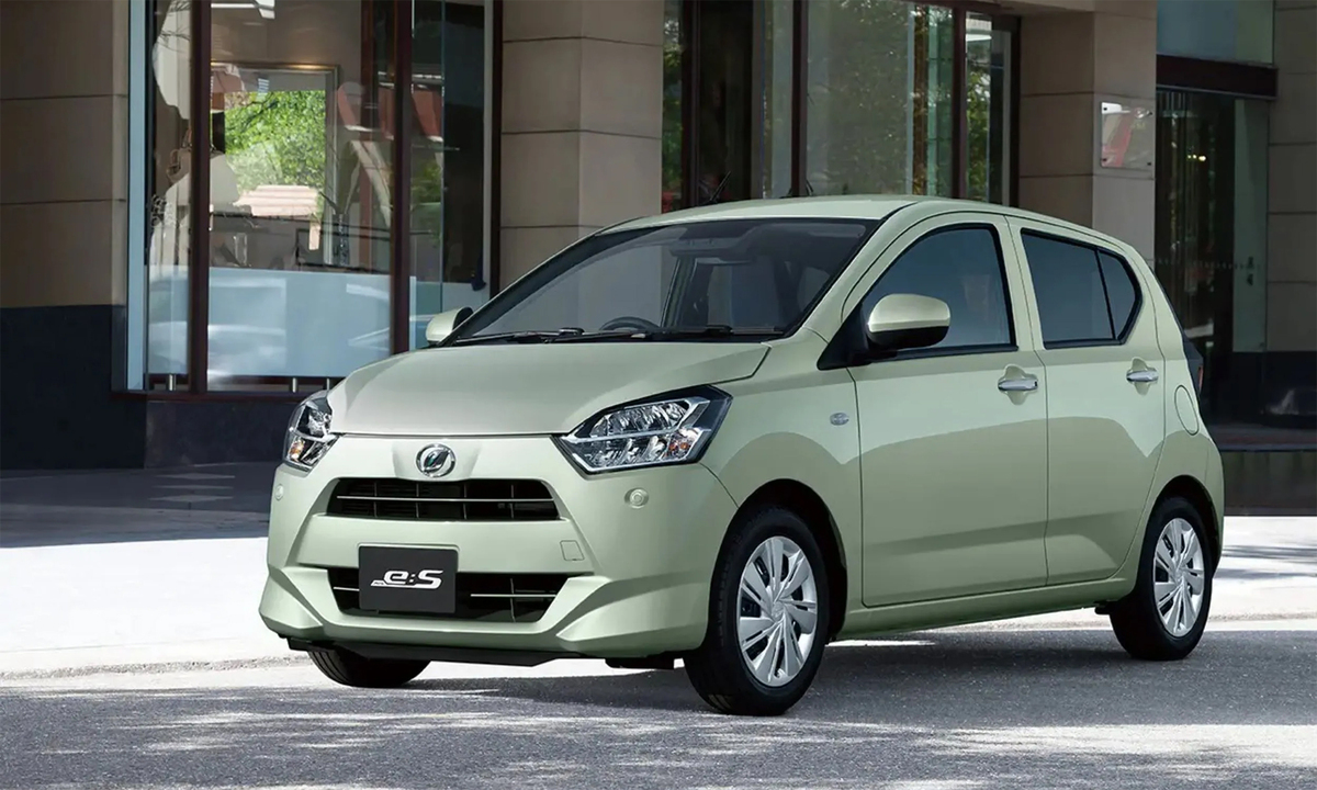 Daihatsu Mira e:S 2026 ra mắt - cải tiến động cơ, giá từ 6.900 USD