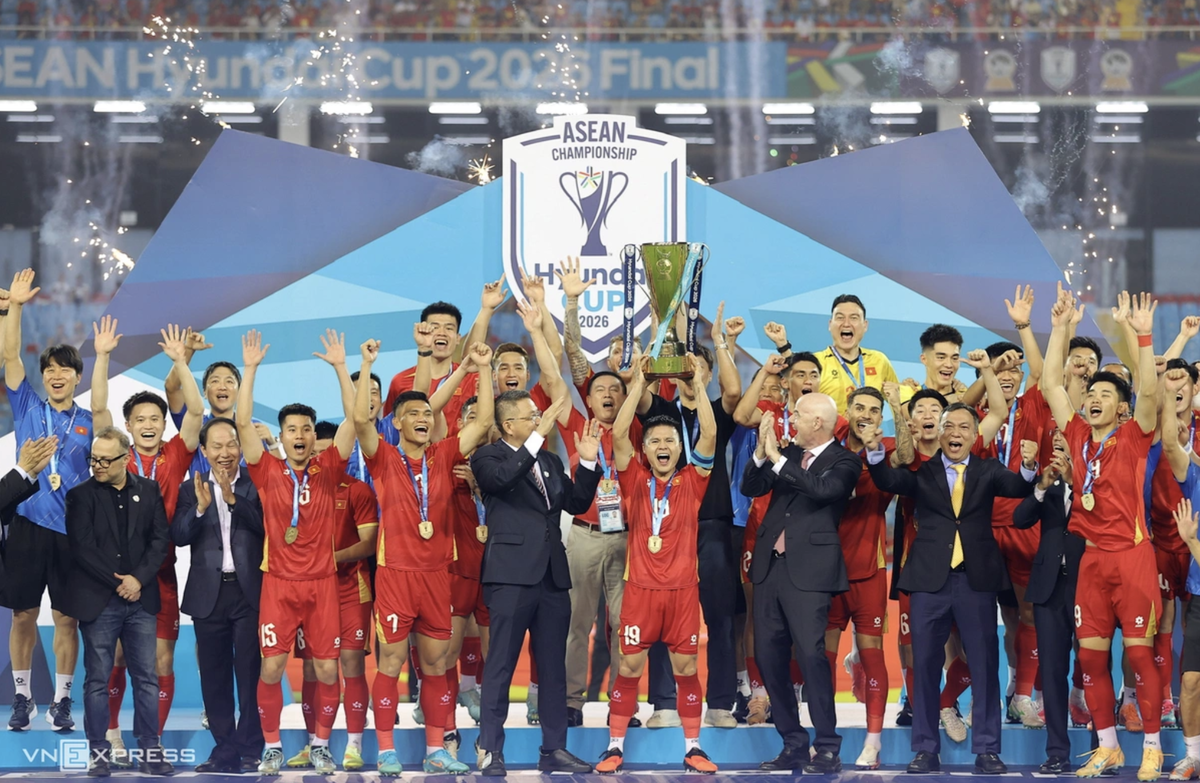 Việt Nam cần làm gì sau hai lần liên tiếp vô địch ASEAN Cup?