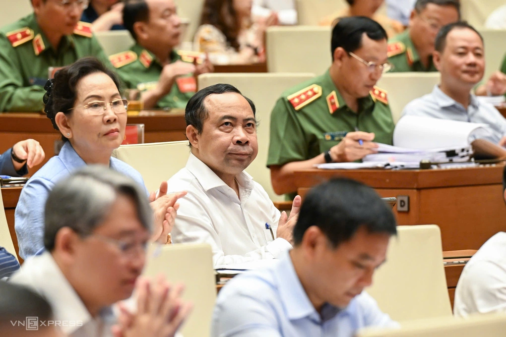 Bộ trưởng Bộ Khoa học và Công nghệ Vũ Hải Quân và đại biểu dự hội nghị sáng 3/9. Ảnh: Giang Huy