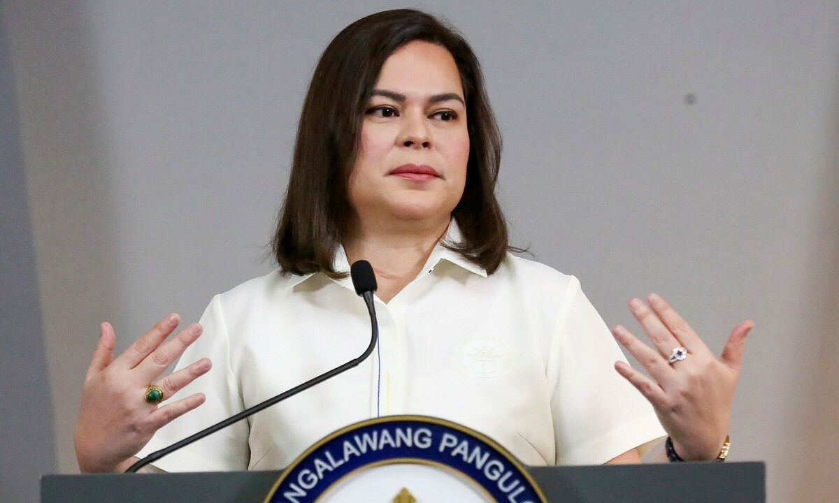 Tòa án phát lệnh bắt Phó tổng thống Philippines