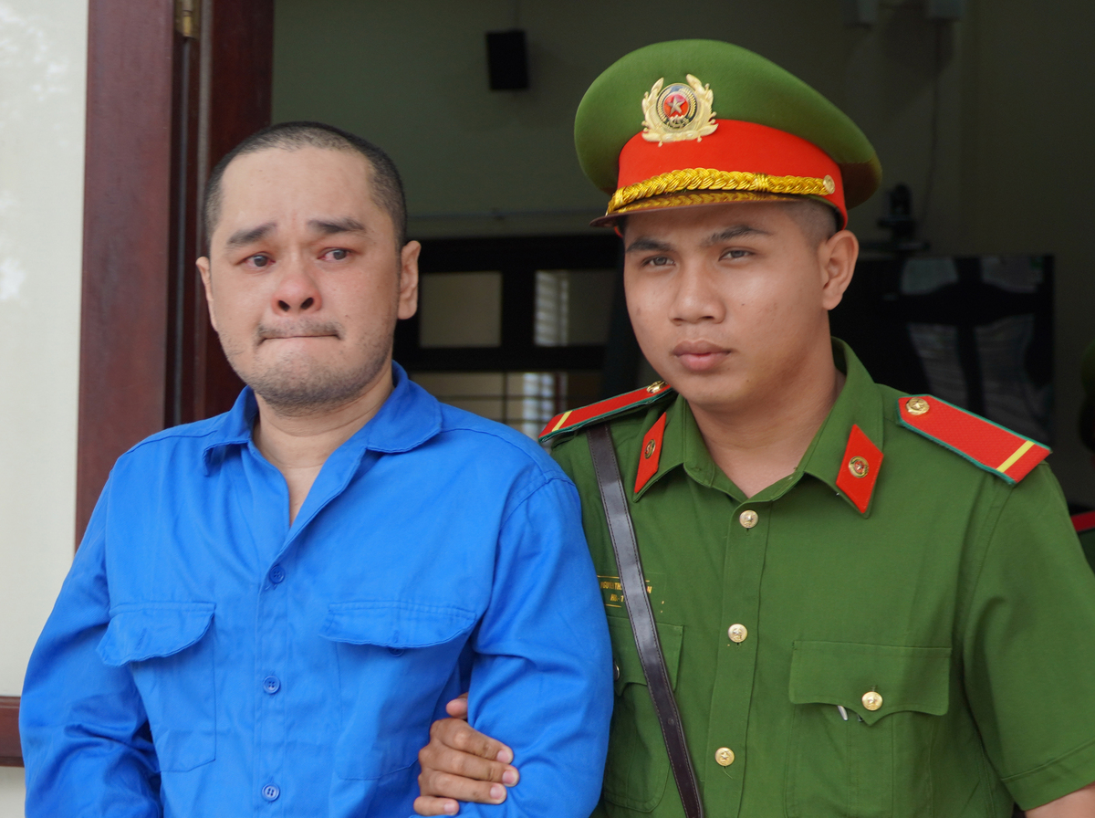 Một án tử hình trong vụ nổ súng, đâm chết hai người khi truy sát
