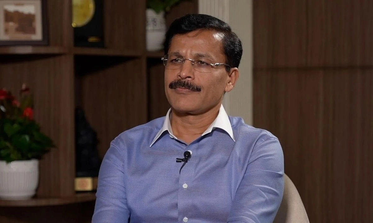 Indian official gains fame by cracking down on food safety