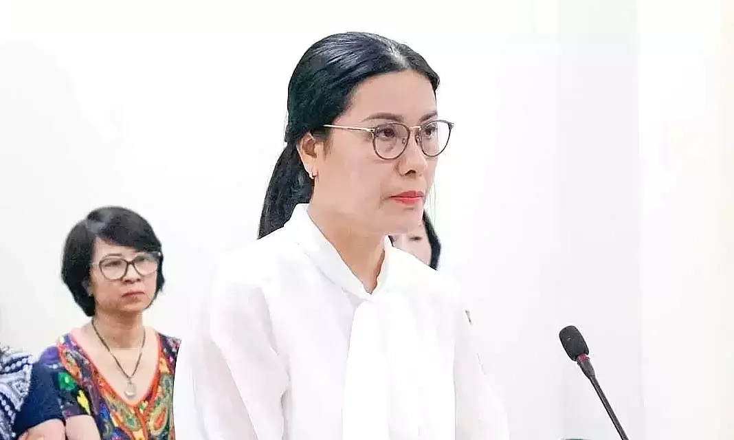 Cựu hiệu trưởng có 8 luật sư bào chữa khi kháng cáo vụ 'thu sai tiền dạy thêm'