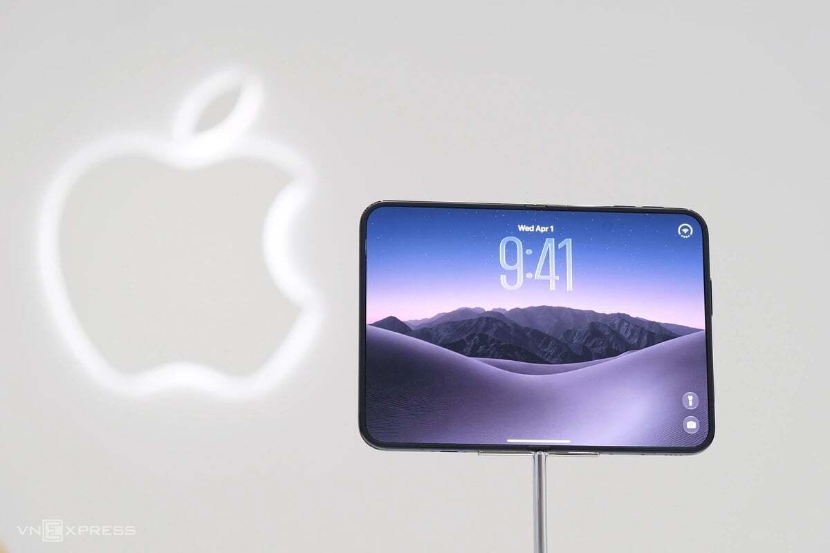 Điểm tin 6h: Người Việt mở thêm 2 triệu tài khoản chứng khoán sau 8 tháng | Apple ra mắt mẫu điện thoại gập đầu tiên