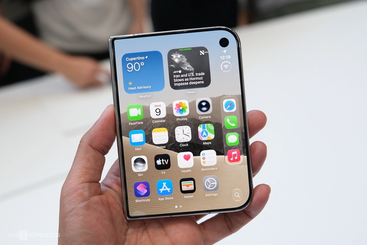 iPhone Duo - Điện thoại gập đầu tiên của Apple