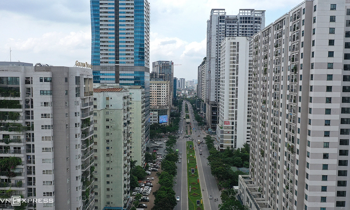 Người mua nhà thận trọng, chờ giá giảm thêm