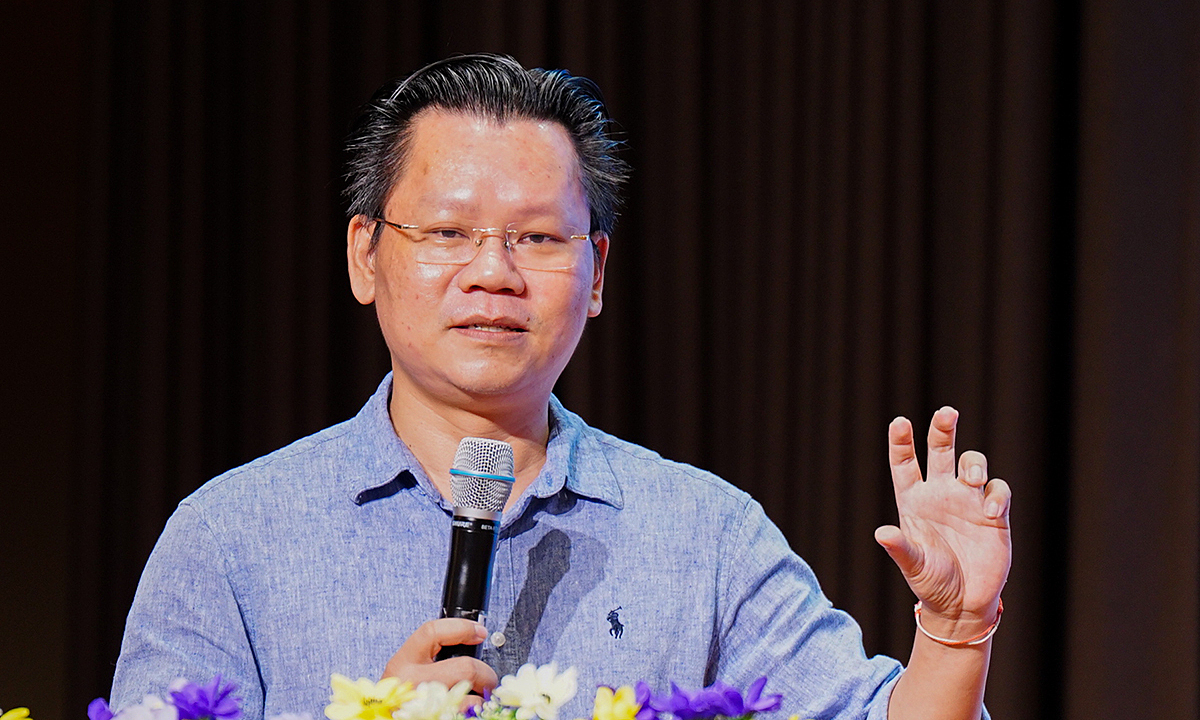 Đại học dùng AI ra đề, coi thi và chấm điểm Speaking