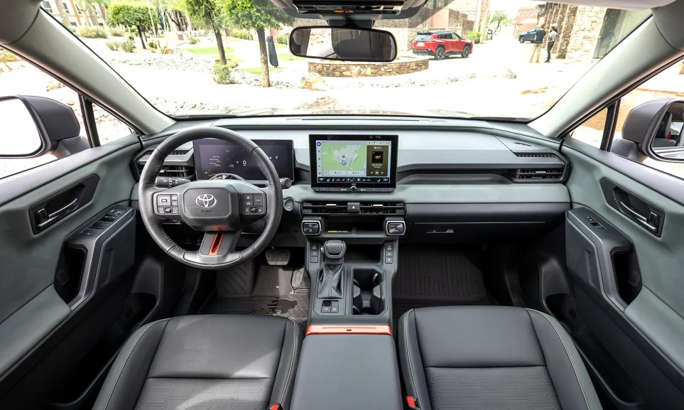 Xe Toyota có thể tự chụp ảnh theo ánh mắt của tài xế