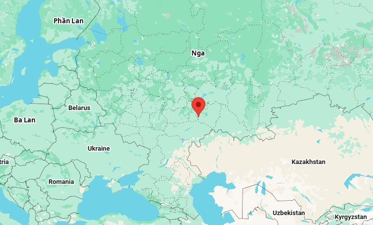 Vị trí Ukraine và thành phố Syzran (chấm đỏ) của Nga. Đồ họa: Google Maps