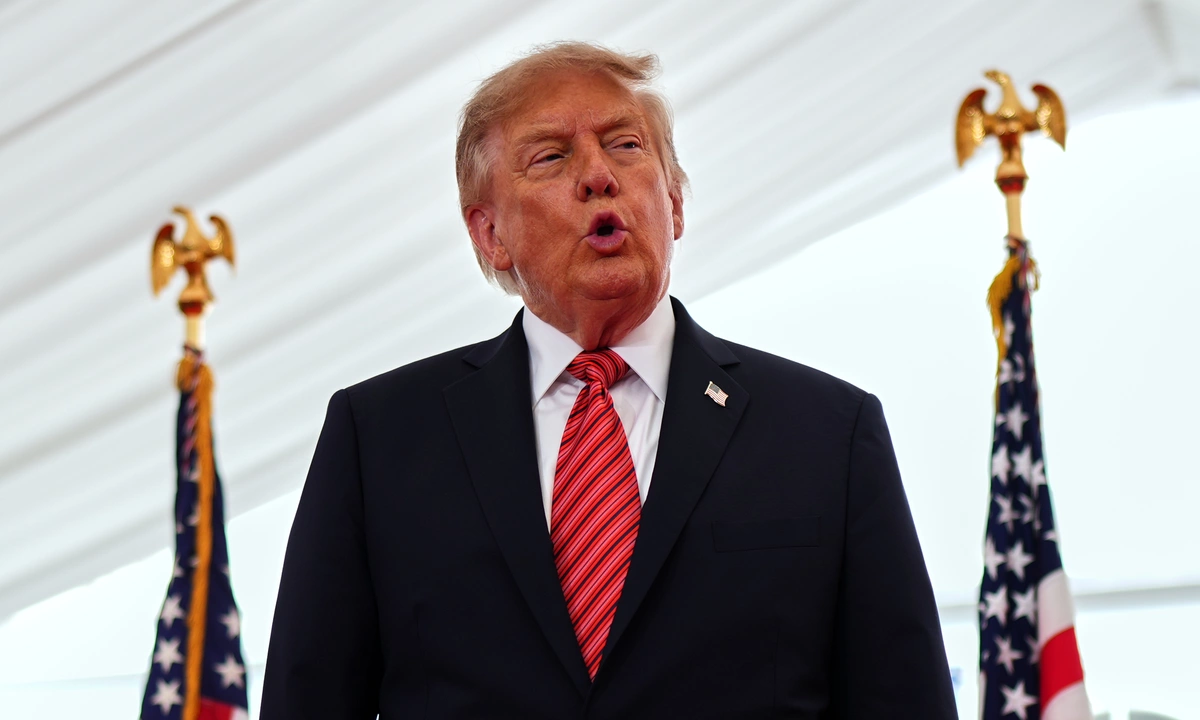 Ông Trump công kích Tòa Tối cao Mỹ vì vấn đề bỏ phiếu qua thư