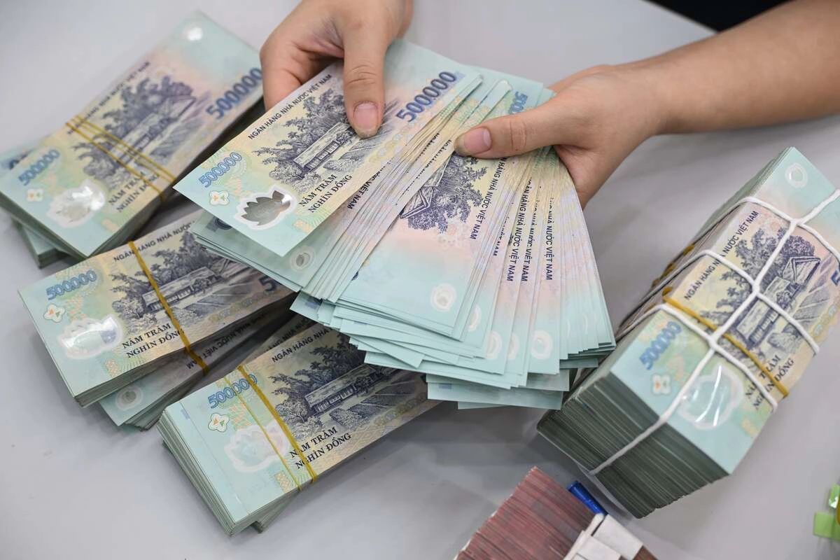 Người đàn ông 63 tuổi đòi bạn gái trả 5 tỷ đồng sau cuộc tình không thành