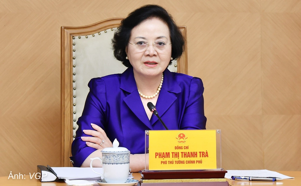 Phó thủ tướng Phạm Thị Thanh Trà làm việc với Bộ Nội vụ về đề án cải cách tiền lương và bảo hiểm xã hội, chiều 22/9. Ảnh: VGP