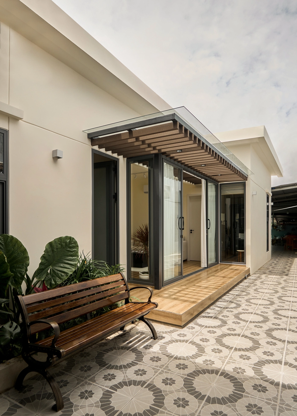 Nhà 50 m2 trong khuôn viên chung của gia đình nhiều thế hệ
