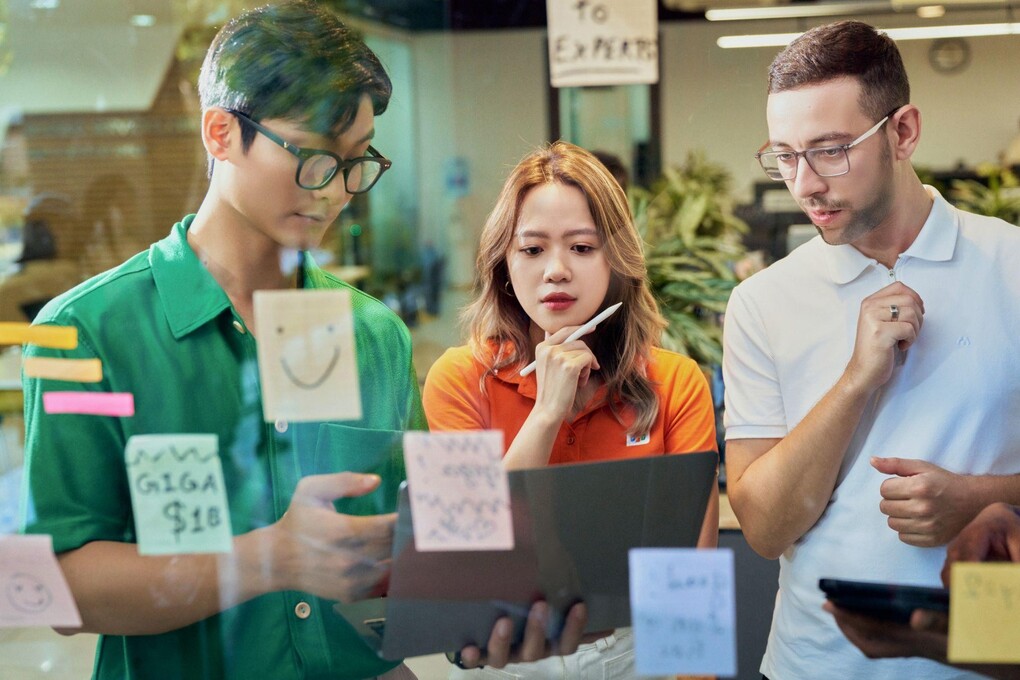 FPT Frontier Innovators hướng tới xây dựng lực lượng nghiên cứu có khả năng theo đuổi những bài toán công nghệ chuyên sâu, tạo tri thức mới và từng bước đưa kết quả nghiên cứu vào thực tiễn. Ảnh: FPT