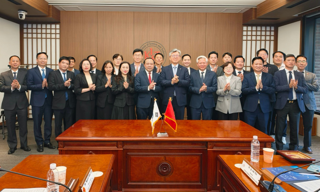 Đoàn Bộ Khoa học và Công nghệ Việt Nam cùng đoạn Viện KIST tại buổi làm việc. Ảnh: Vụ HTQT