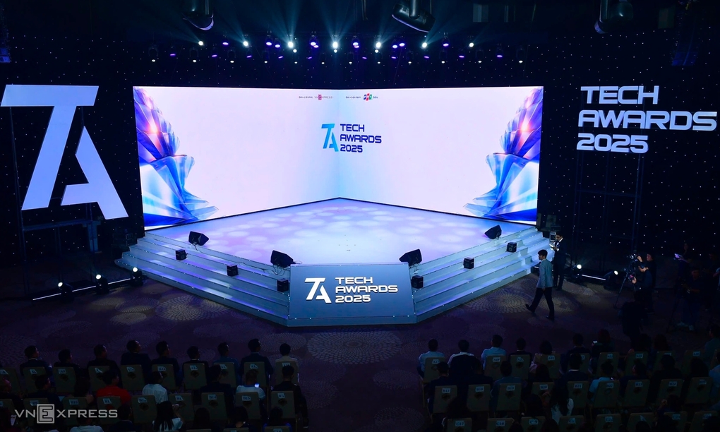 Sân khấu Tech Awards 2025. Ảnh: Quỳnh Trần