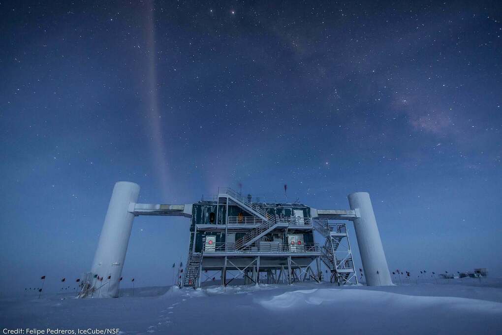 Исследовательская станция нейтрино IceCub. Фото: Фелипе Педрерос/NSF/IceCube