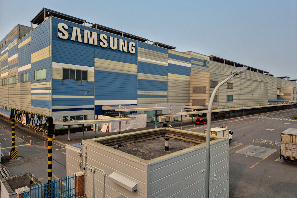 Nhà máy Samsung Electronics Vietnam tại tỉnh Bắc Ninh ngày 3/4. Ảnh: Reuters