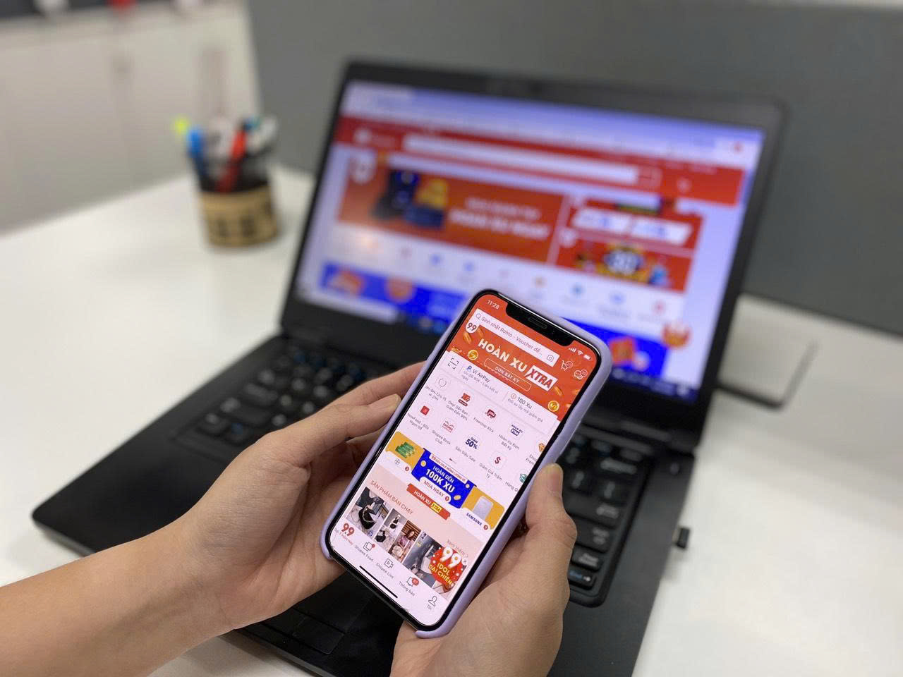 Nhà bán hàng tìm cách thoát phụ thuộc sàn